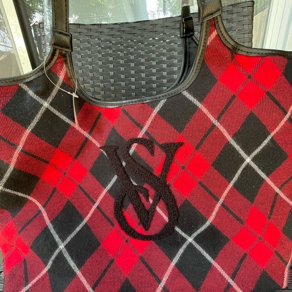 Victoria's Secret Red and Black Plaid Tote, Tote Bag,victoria’s Secret Tote Bag - Picture 1 of 14